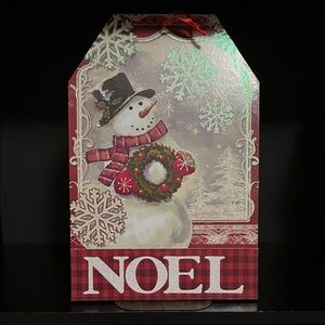 Festive Snowman Holiday Decor with Red Accents